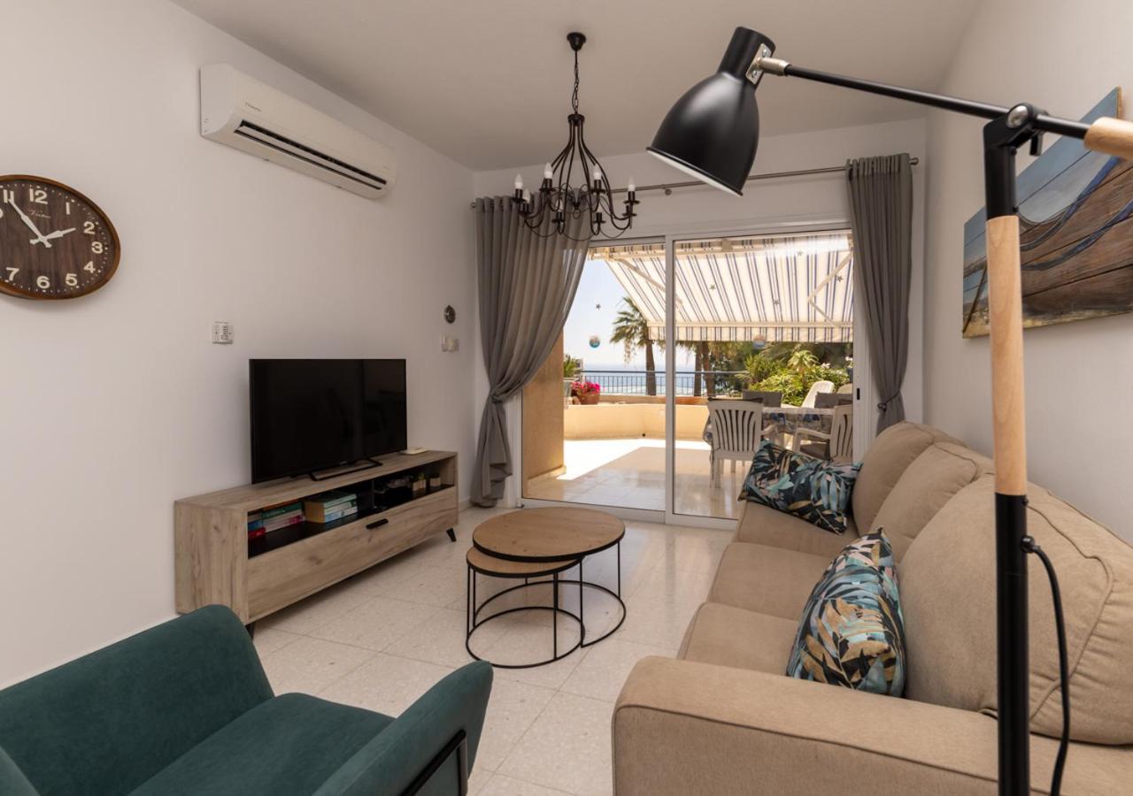 105 Kings Palace - Fabulous 2 Bed, 2 Bath, Large Patio With Garden - Sea Views Paphos Buitenkant foto