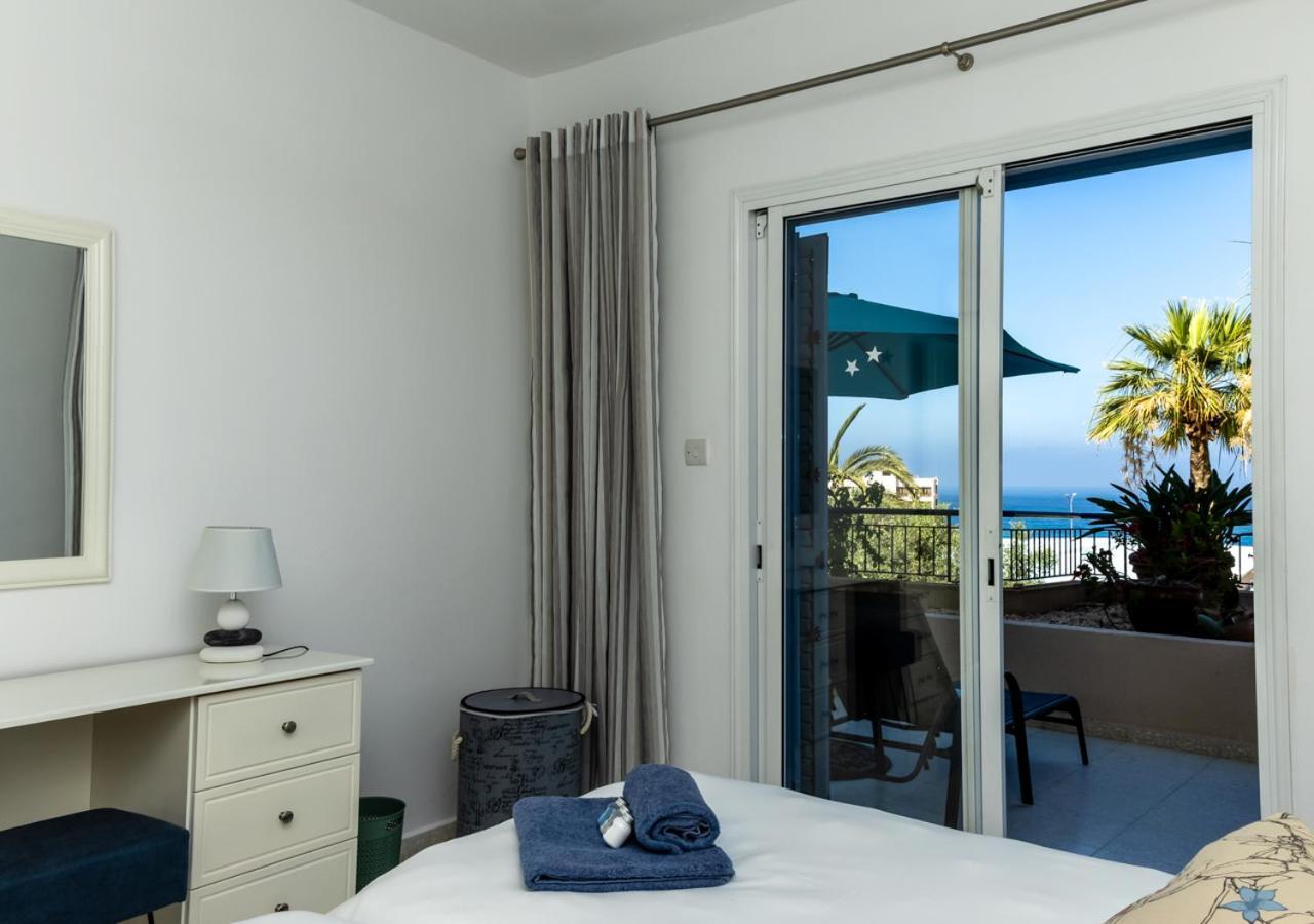 105 Kings Palace - Fabulous 2 Bed, 2 Bath, Large Patio With Garden - Sea Views Paphos Buitenkant foto