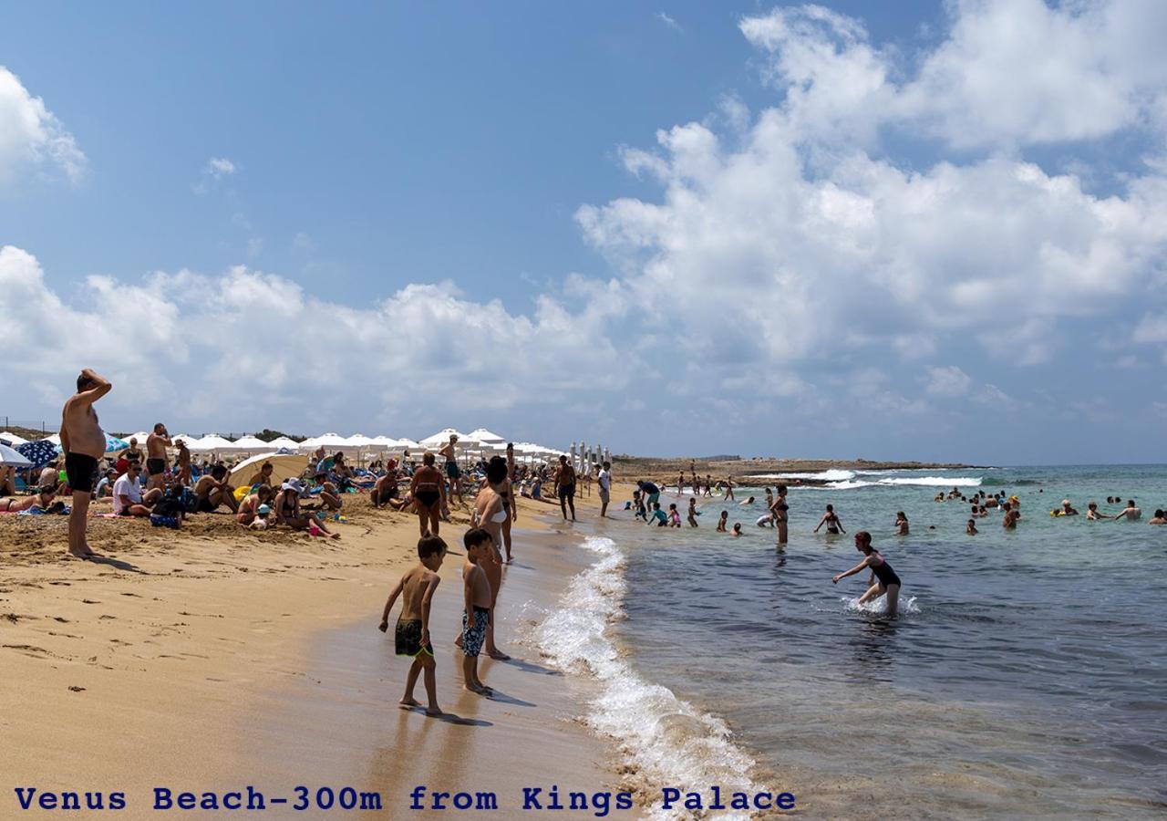 105 Kings Palace - Fabulous 2 Bed, 2 Bath, Large Patio With Garden - Sea Views Paphos Buitenkant foto