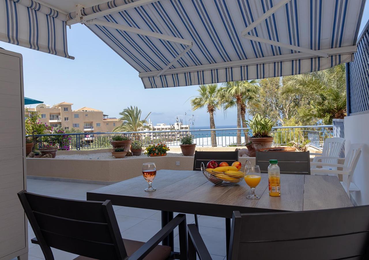 105 Kings Palace - Fabulous 2 Bed, 2 Bath, Large Patio With Garden - Sea Views Paphos Buitenkant foto